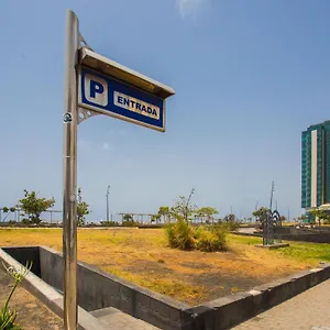 https://apartamento-paula-arrecife-lanzarote.in-canary-islands.com